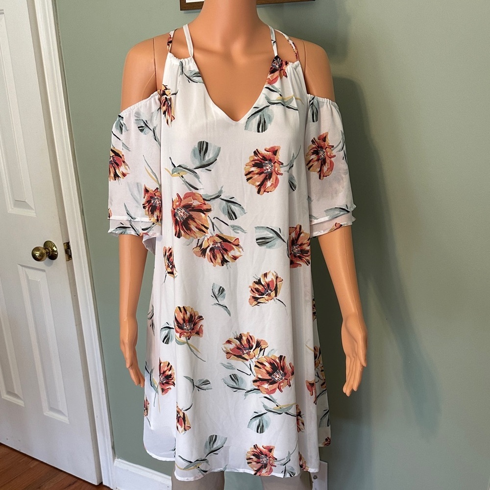 Luxology Elegant White Dress